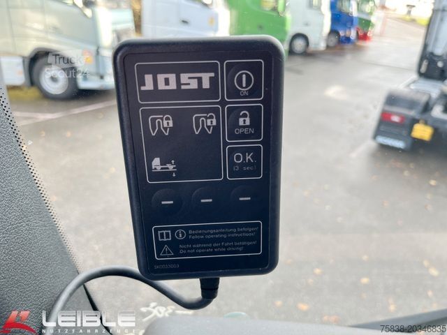 Tracteur routier standard MERCEDES-BENZ Actros 1842 Classic Space*2xTank 1000L*Retarder*