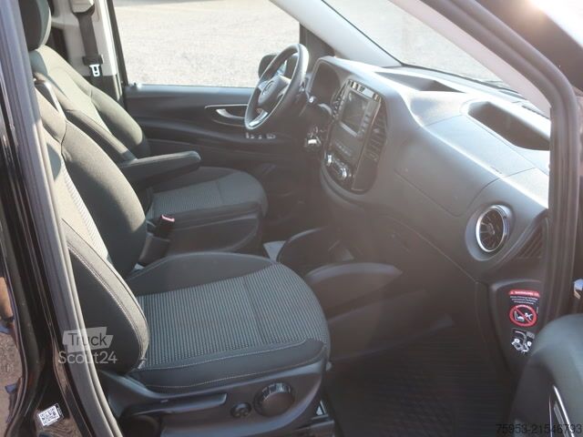 Minibus Mercedes Benz 124 CDI Vito lang Panorama AHK Liegepaket 4x4 AWD