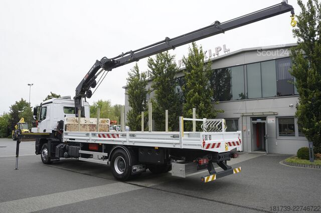 Платформа с краном Mercedes-Benz Arocs 1833 4x2 / 50 tho. km! / HIAB