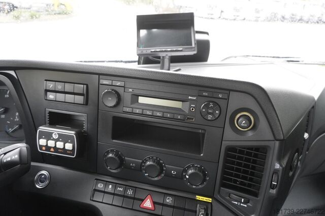 Платформа с краном Mercedes-Benz Arocs 1833 4x2 / 50 tho. km! / HIAB