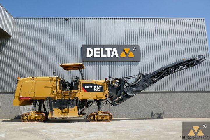 Асфальтобетонний завод Caterpillar PM622
