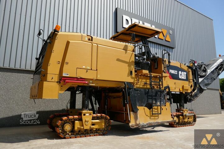 Асфальтобетонний завод Caterpillar PM622