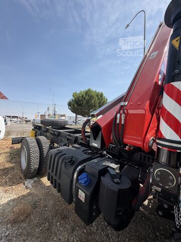 Lastebilmontert kran IVECO EUROCARGO ML140E28K 14T · 280CV AU IVECO EUROCARGO ML140E28K 14T · 280CV AU