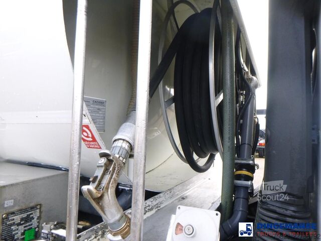 Tanker Volvo FE 260 4x2 fuel tank 13.4 m3 / 4 comp / ADR 19-...