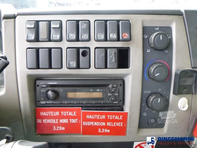 Tanker Volvo FE 260 4x2 fuel tank 13.4 m3 / 4 comp / ADR 19-...
