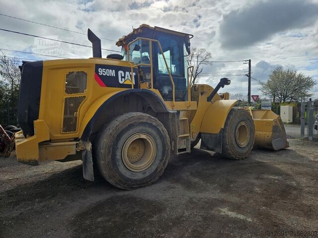 Chargeuse sur pneus Caterpillar 950 M