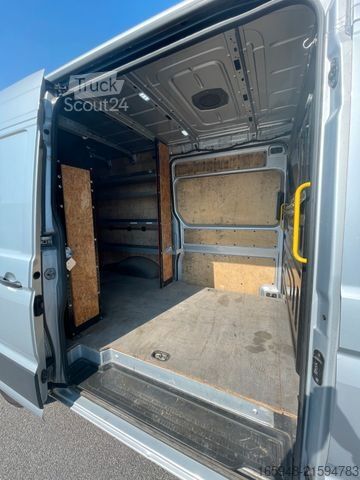 Minibus VOLKSWAGEN Crafter Kasten inkl. Regalsystem