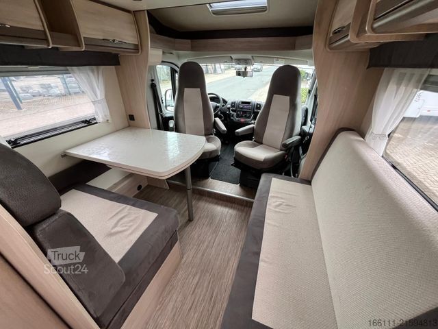 Polointegrovaný karavan HOBBY Siesta T 70 HGE - Hub/Einzelbetten -