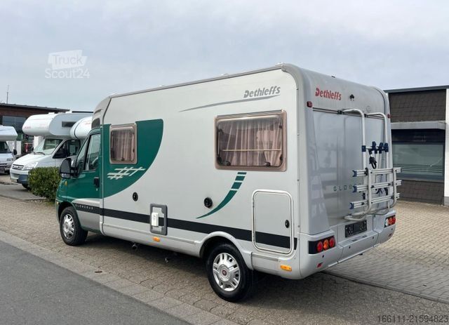 Polointegrovaný karavan DETHLEFFS GlobeBus 1 - Festbett - Klima - Solar -