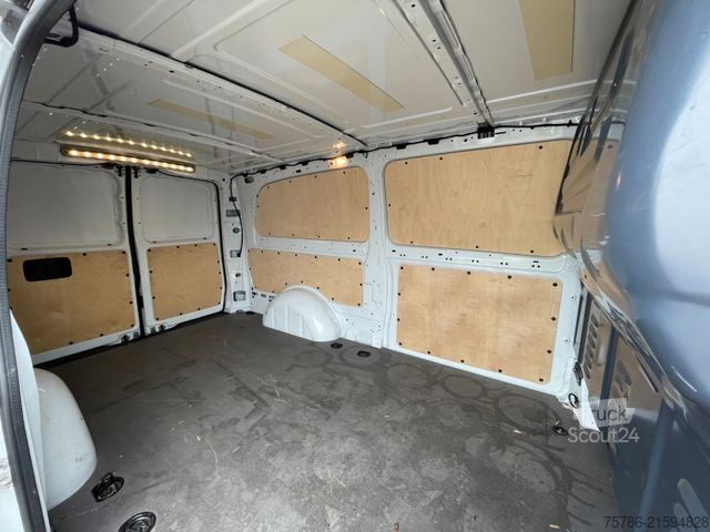 Ploščati dostavnik MERCEDES-BENZ Vito 114 CDI EL/ Autom./ AC/ LED/ AHK/ Hecktüren