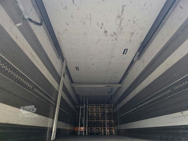 Ψυκτικός ημιρυμουλκούμενος SCHMITZ CARGOBULL Tiefkühler City mit Rolltor, Thermo King SLX 100