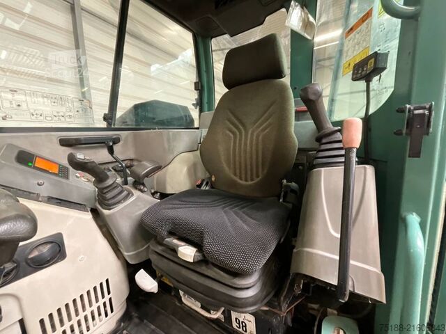 Excavadora Midi Yanmar Vio 80-1A