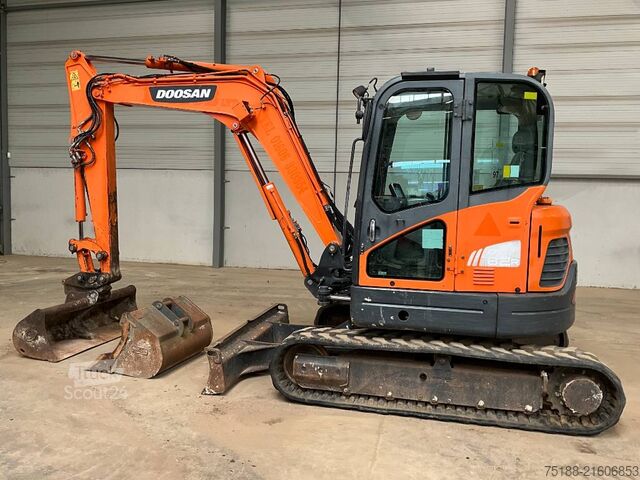 Miniexcavadora Doosan DX 62 R-3