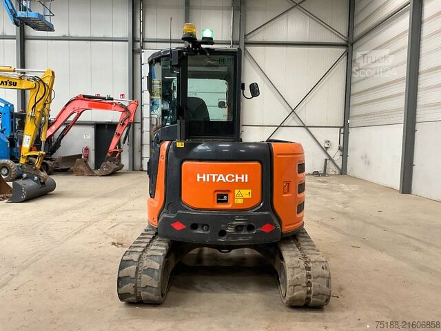 Miniexcavadora Hitachi ZX 48 U-5A CLR