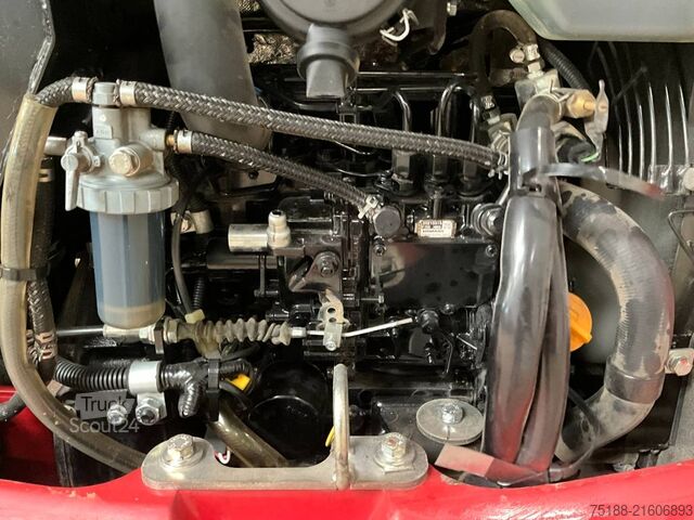 Miniexcavadora Takeuchi TB 216