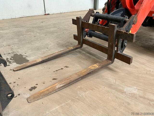 încărcător Kubota R 065