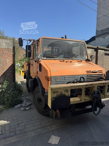 Mercedes UNIMOG rail & road Mercedes-Benz Unimog U 1400