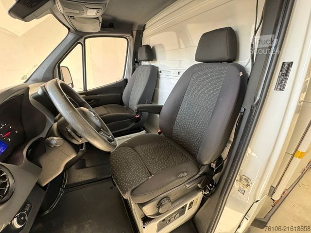 Kravas mikroautobuss ar pašizgāzēju MERCEDES-BENZ Sprinter III  319 CDI L3 Kipper *3 Liter Motor*