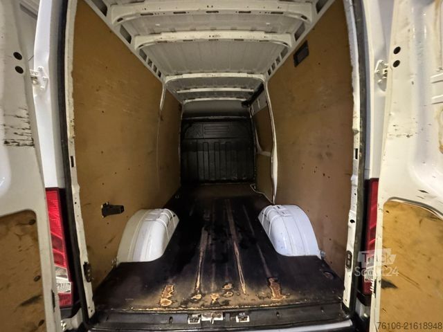 High top van IVECO Daily 50C18 Kastenwagen *Navi*Ahk**