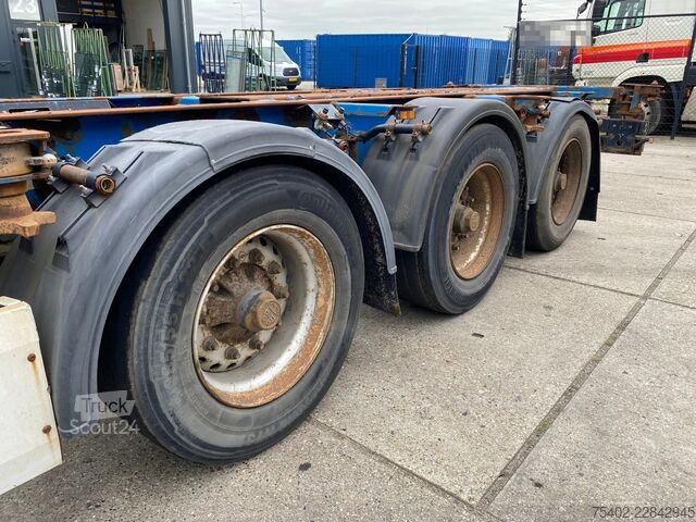Konteineru pārvadājumi Krone SD 27 / Conatiner chassis / 40 FT / BPW