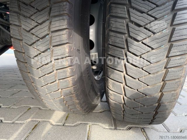 Fourgon pick-up IVECO Daily 70C18H DOKA MY24 PRITSCHE AHK STDHZG DIFFS