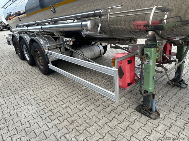 Lebensmitteltanker Magyar FOOD / LEBENSMITTEL / LEVENSMIDDELEN / 31.445L ...