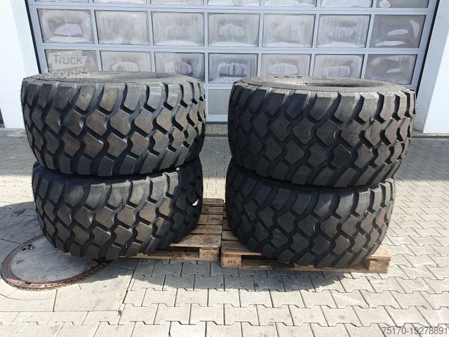 Agricultural machine MERCEDES-BENZ Radlader Reifen mit Felge / NEU / lagernd