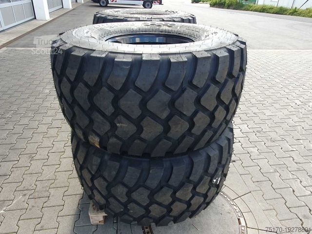 Agricultural machine MERCEDES-BENZ Radlader Reifen mit Felge / NEU / lagernd