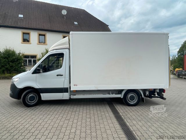 Skriňová dodávka MERCEDES-BENZ Sprinter 314 CDI 2,1 Ltr. Koffer LBW 3-Sitze