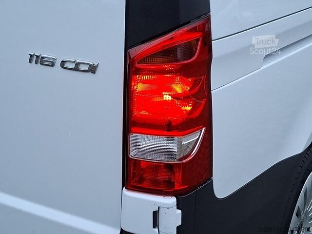 Skåpbil Mercedes-Benz VITO 116 NEUES MODELL AHK KAMERA NAVI MBUX TEMPO
