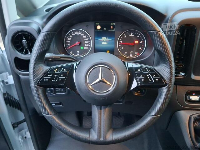 Skåpbil Mercedes-Benz VITO 116 NEUES MODELL AHK KAMERA NAVI MBUX TEMPO