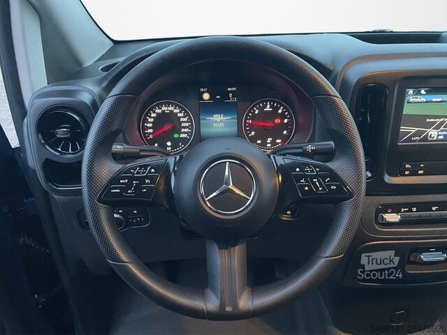 Slēgtais furgons Mercedes-Benz VITO 116 EXTRALANG NEUES MODELL AUTOM AHK NAVI