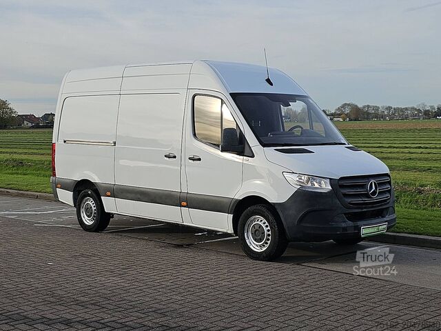 High-roof van MERCEDES-BENZ SPRINTER 314 L2H2 RWD Airco Euro6