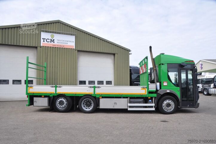 Plataforma de carga Renault D 320 6X2 2018 OPEN BOX + RETARDER