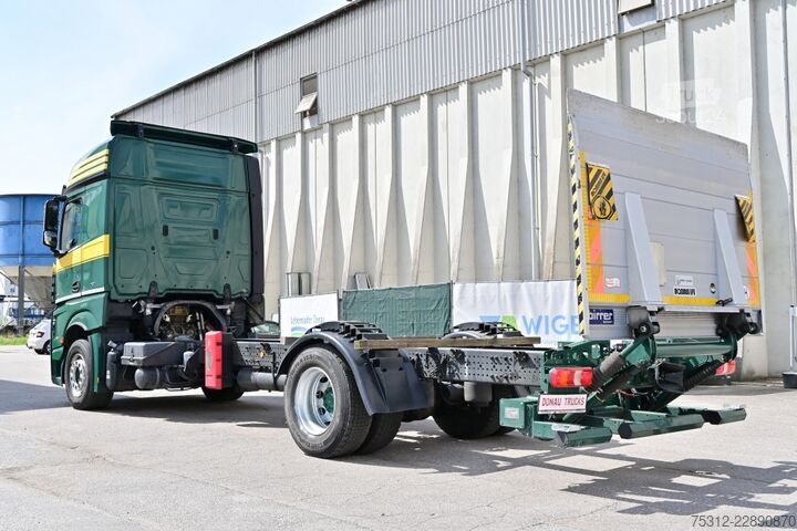 Podwozie ciężarówki Mercedes-Benz Actros 1845  Neuer Motor! Retarder LBW 70%-Reifen
