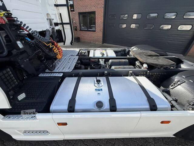 Štandard-SZM Scania S540 NGS 4X2 Retarder 2x tank Standairco EURO 6...