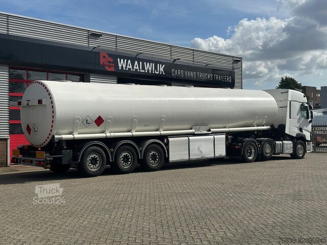 Veszélyes anyagok Renault T440 ADR