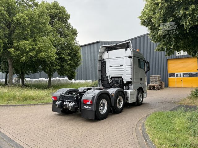 Standardní tahač MAN TGX 26.560 - 1. Hand - 6x2 - Lift/Lenk