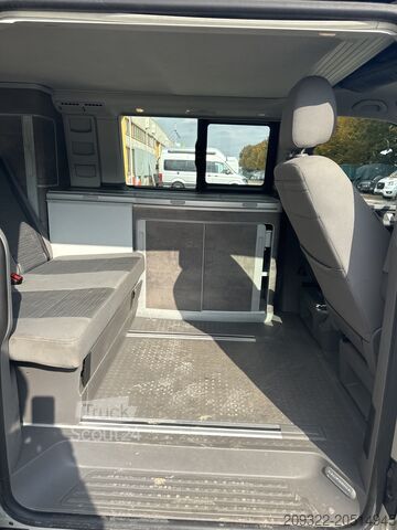 Lakókocsi/lakóautó Volkswagen California Camper | 4 Posti | Cucinotto + Letto Tetto