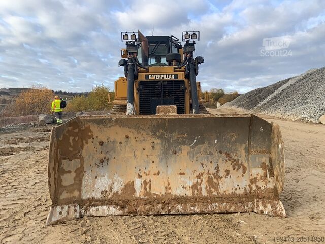Tracked Dozer Caterpillar D6T XL