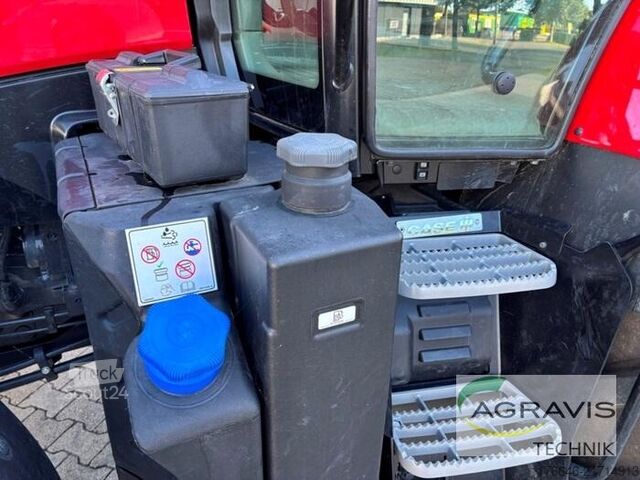 Tractor Case IH MAXXUM 125