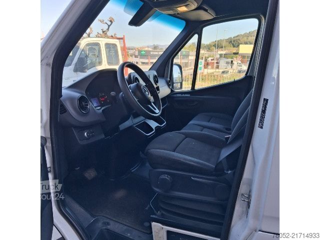 Furgão de painéis Mercedes-Benz Mod. Vers.