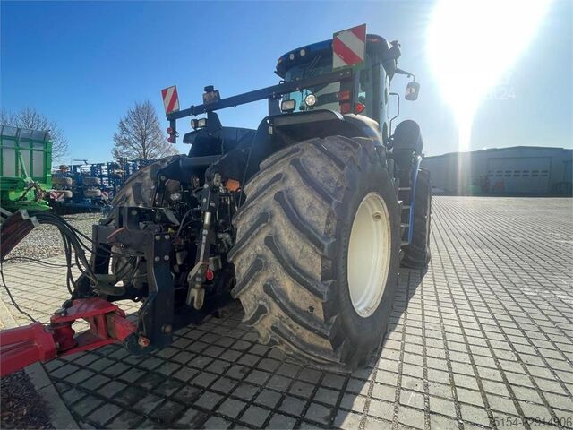 Traktorius New Holland T9.560
