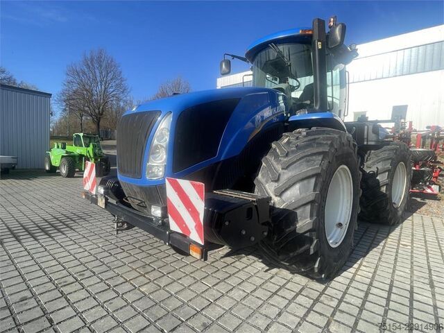 Traktorius New Holland T9.560