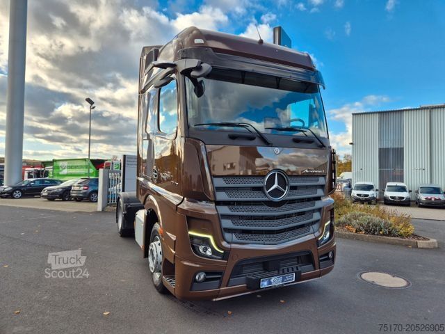Standardni tegljač MERCEDES-BENZ Actros 1848 LS Öl-Retarder Standklima BigSpace
