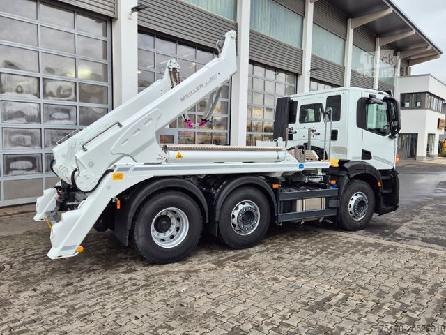 Skip truck IVECO AD260S40X/P Meiller AK16. T Funk AHK