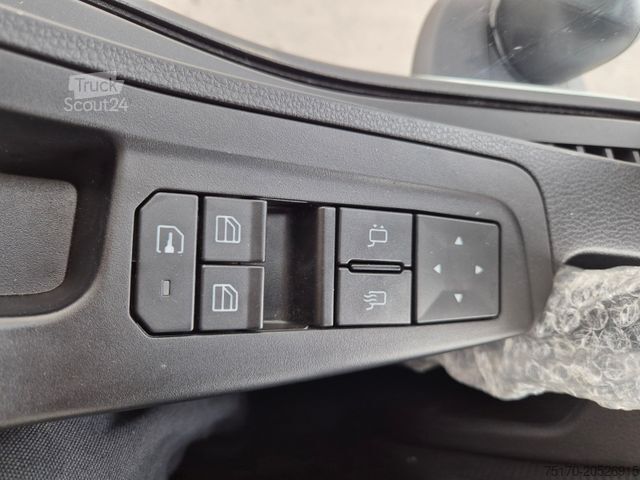 Abrollkipper IVECO X-Way AT300X48Z/P HR OFF 6x4 Hiab Winterdienst