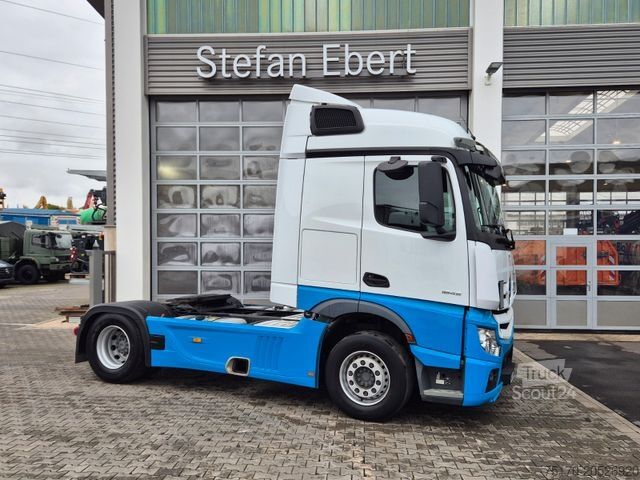 Standard SZM MERCEDES-BENZ Actros 1845 LS Öl-Retarder Navi PPC  2x Bett