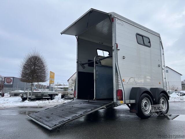 Hestetransporttrailer Böckmann Portax E Pferdeanhänger