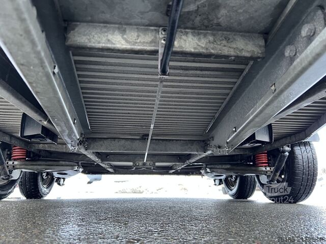 Hestetransporttrailer Böckmann Portax E Pferdeanhänger